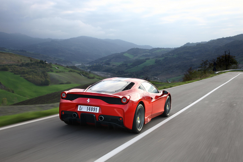 Illustration for article titled Ferrari 458 Speciale And SRT Viper TA: The Wallpapers